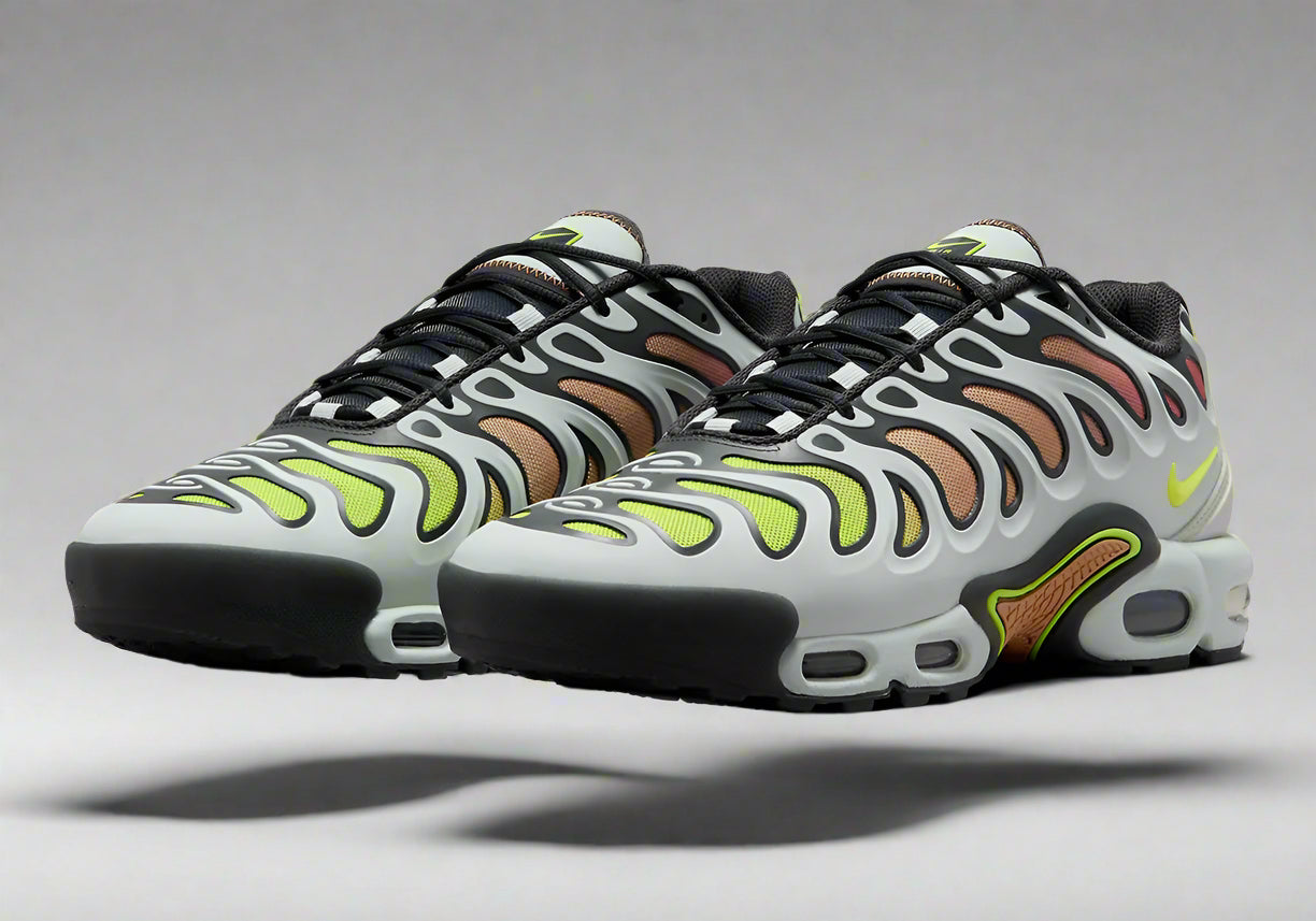 Nike Air Max Plus Drift Light Silver Volt - Size 10